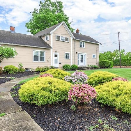 Double The Space For Large Groups Entire Duplex Villa Cleveland Exterior photo